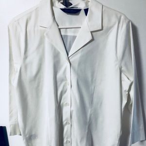 Eddie Bauer stretch button dress shirt